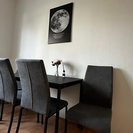 Zentrale Wohlfuehloase Mit Naehe Zur Apartament *